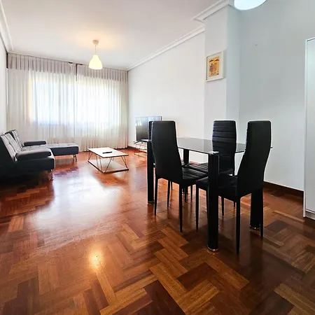 Apartamento Céntrico Y Amplio Piso En