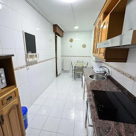 Centrico Y Amplio Piso En Bilbao