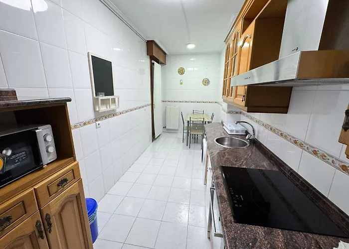 Centrico Y Amplio Piso En בילבאו