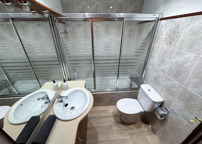 Centrico Y Amplio Piso En Διαμέρισμα *