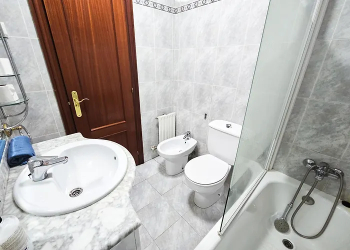 Céntrico Y Amplio Piso En Apartamento Bilbao