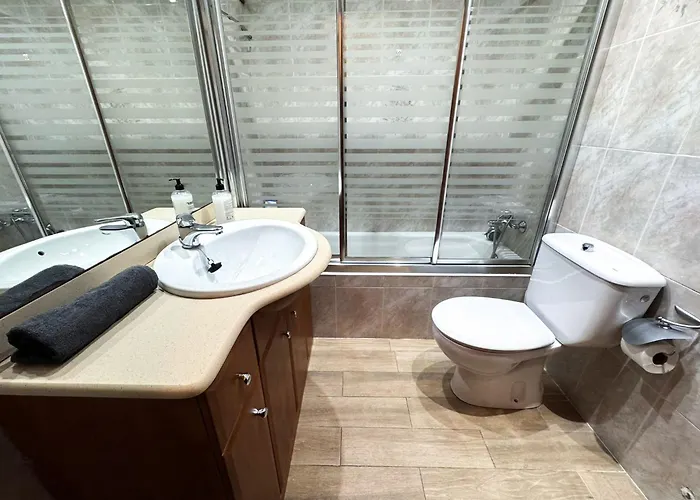 Apartamento Céntrico Y Amplio Piso En